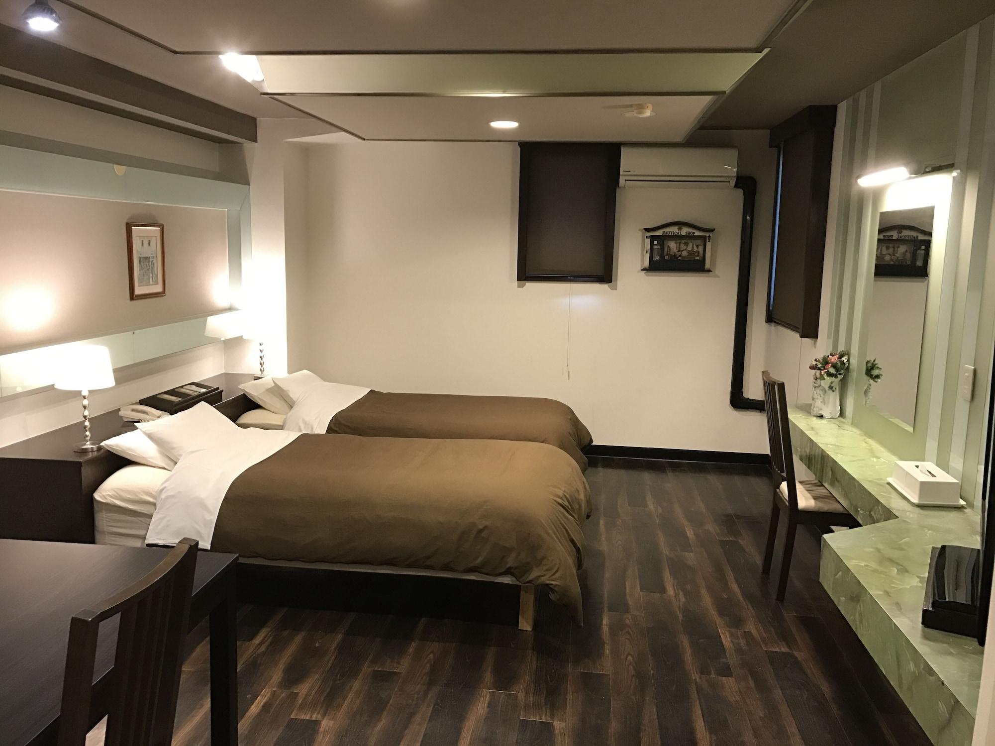 ビジネスインホテルプラザ21大阪京橋 Esterno foto