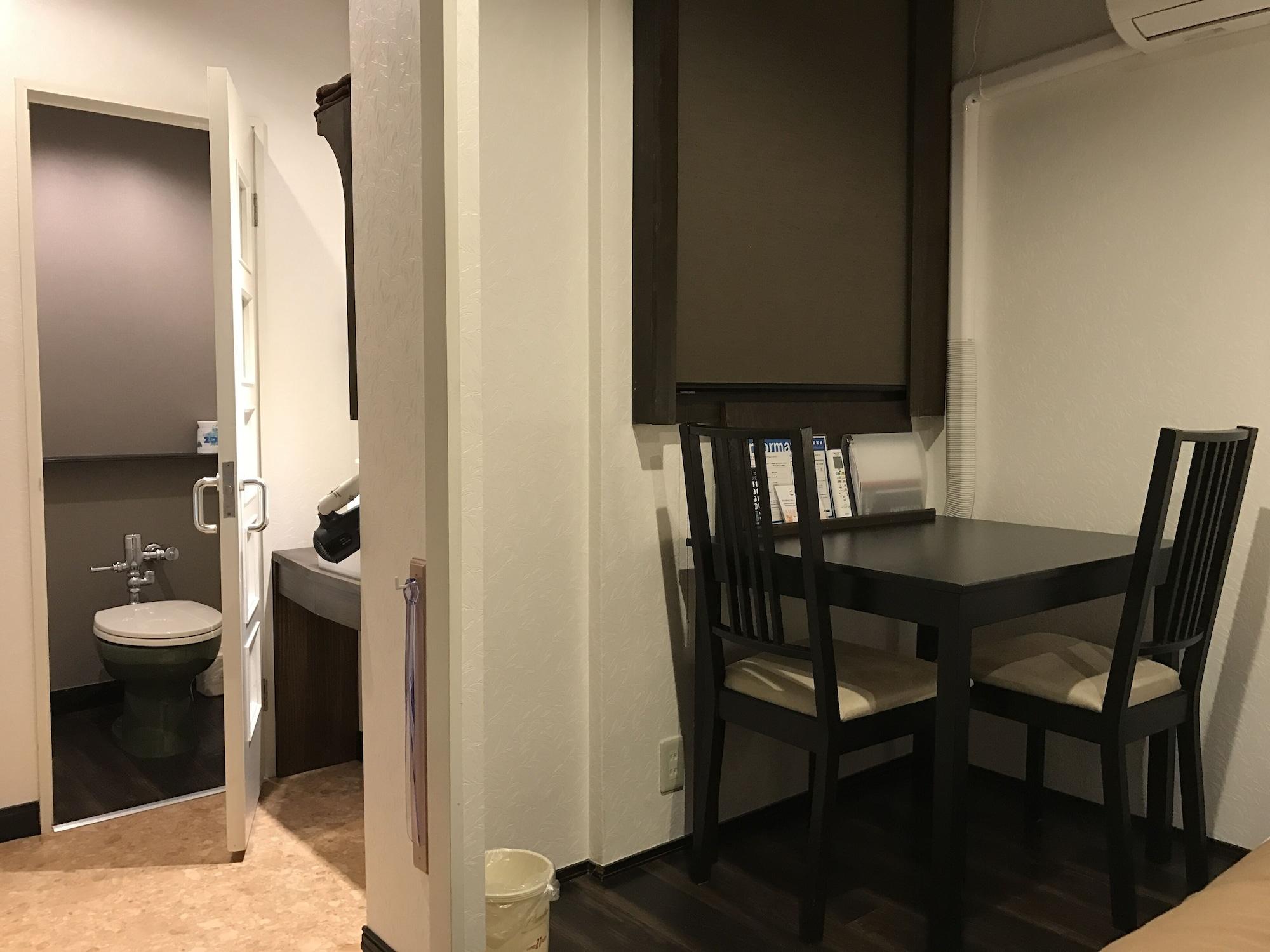 ビジネスインホテルプラザ21大阪京橋 Esterno foto